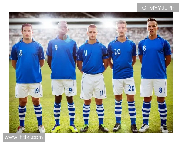 汇聚世界顶级球星风采的足球影像全景展现绿茵激情 汇聚世界顶级球星风采的足球影像全景展现绿茵激情